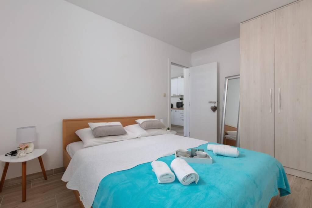 Seaview Sparkle Iskra - Povlja, Brac